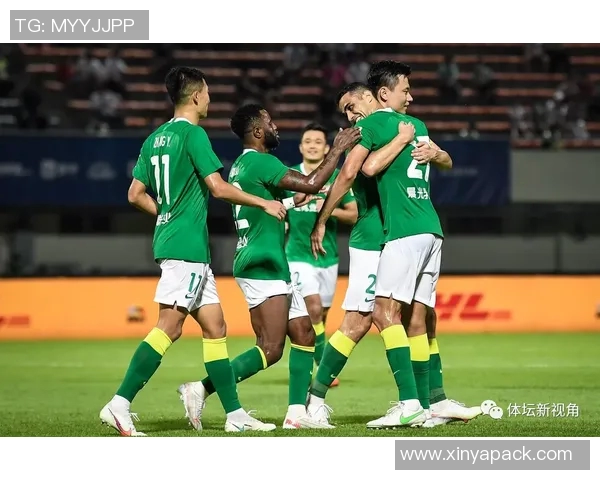 深圳羽毛球队在邀请赛中以57分稳居积分榜首位展现强劲实力