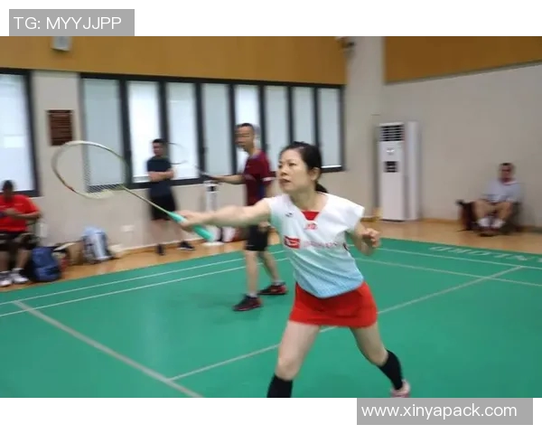 重庆羽毛球队配合引发热议球员间默契与争议的背后故事