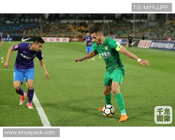 足球传奇施丹经典瞬间回顾与精彩图片分享 足球传奇施丹经典瞬间回顾与精彩图片分享